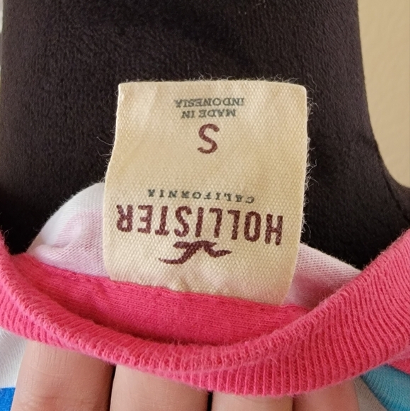 Vintage Women's Y2K 00's Hollister Pink Striped Classic Tee - Picture 7 of 8